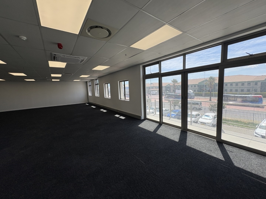 To Let commercial Property for Rent in Montague Gardens Western Cape